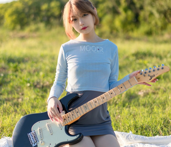 梨瑾瑾_精美美图全部写真作品合集|持续更新