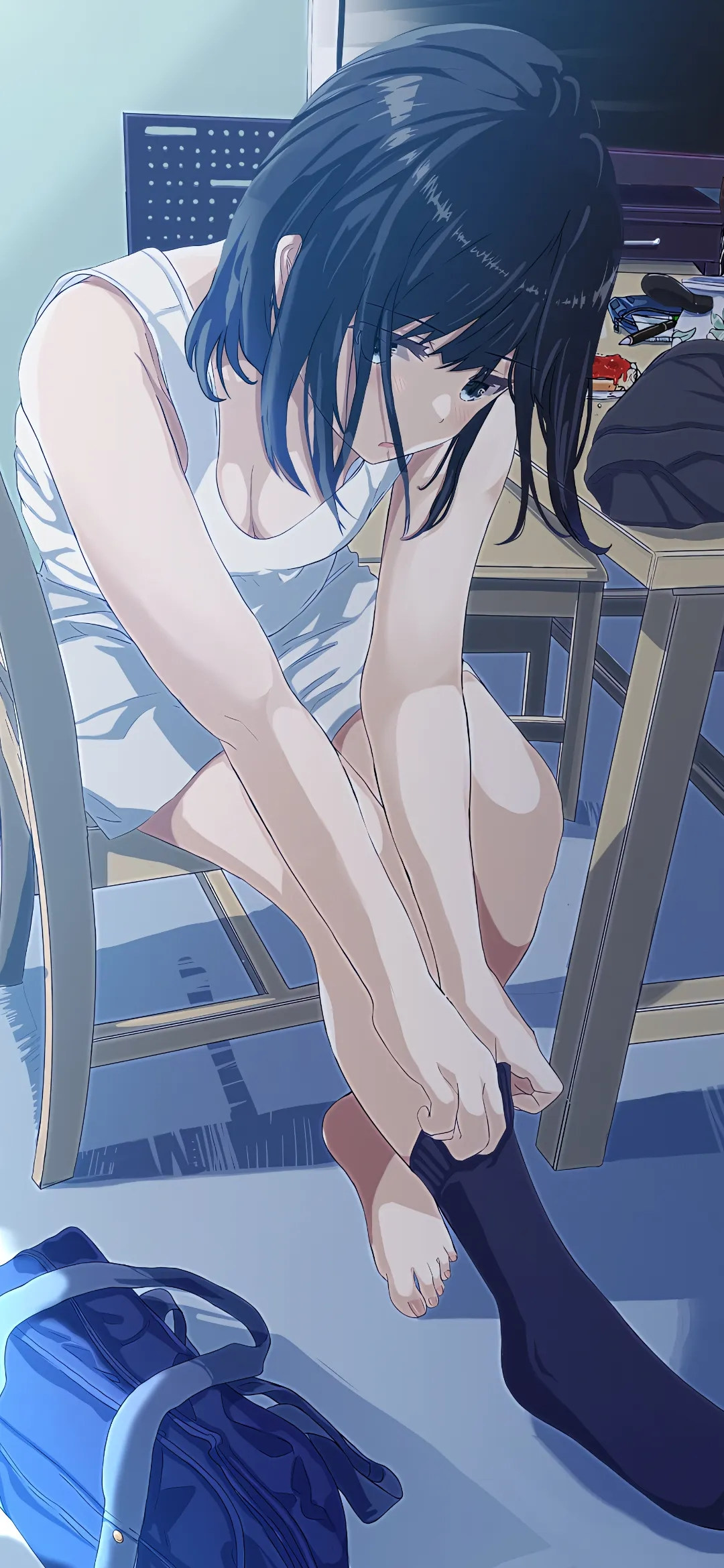 风吹过山 船靠了岸 我走向北 你却去往南