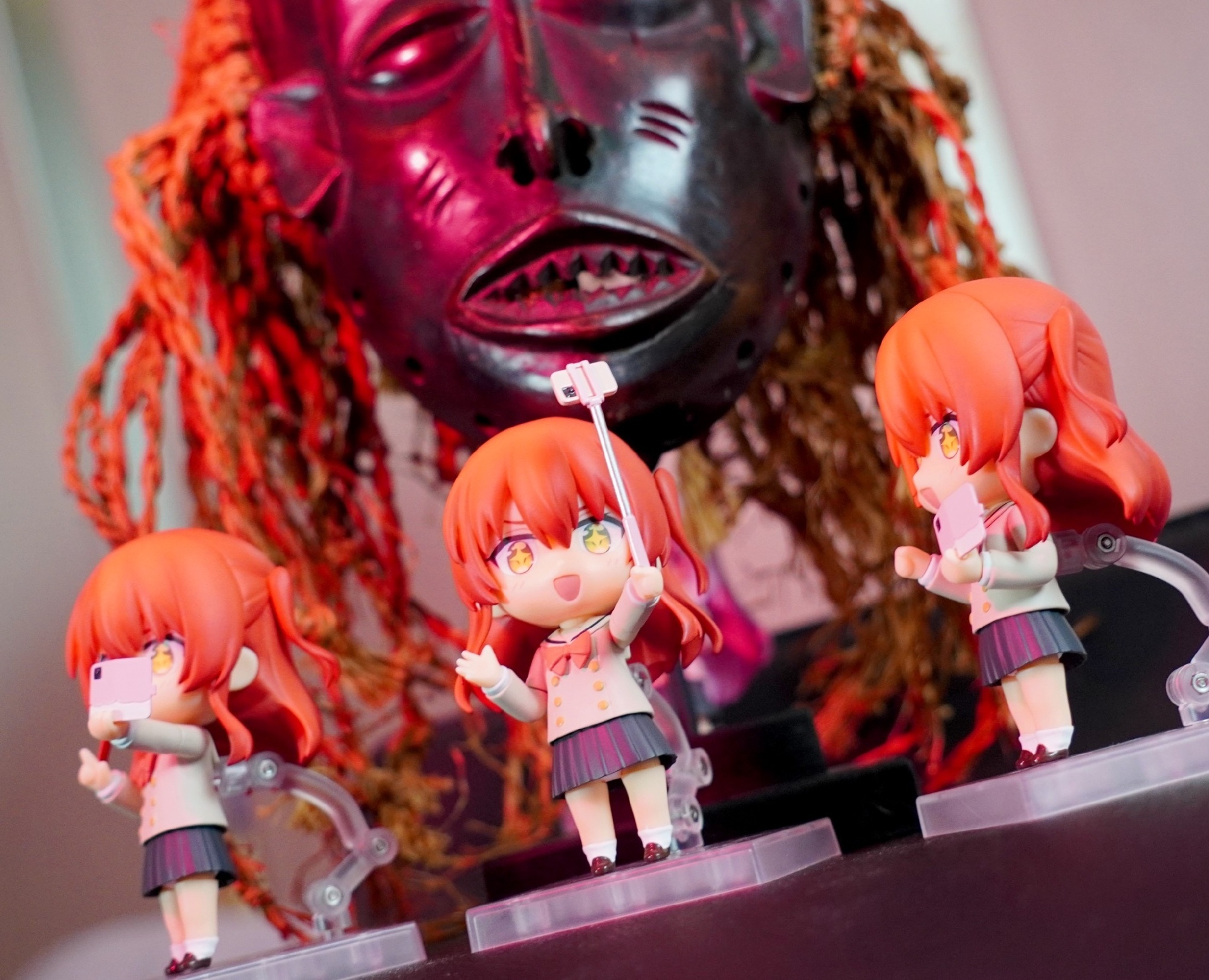 《孤独摇滚！》原作者はまじあき的插画作品推荐