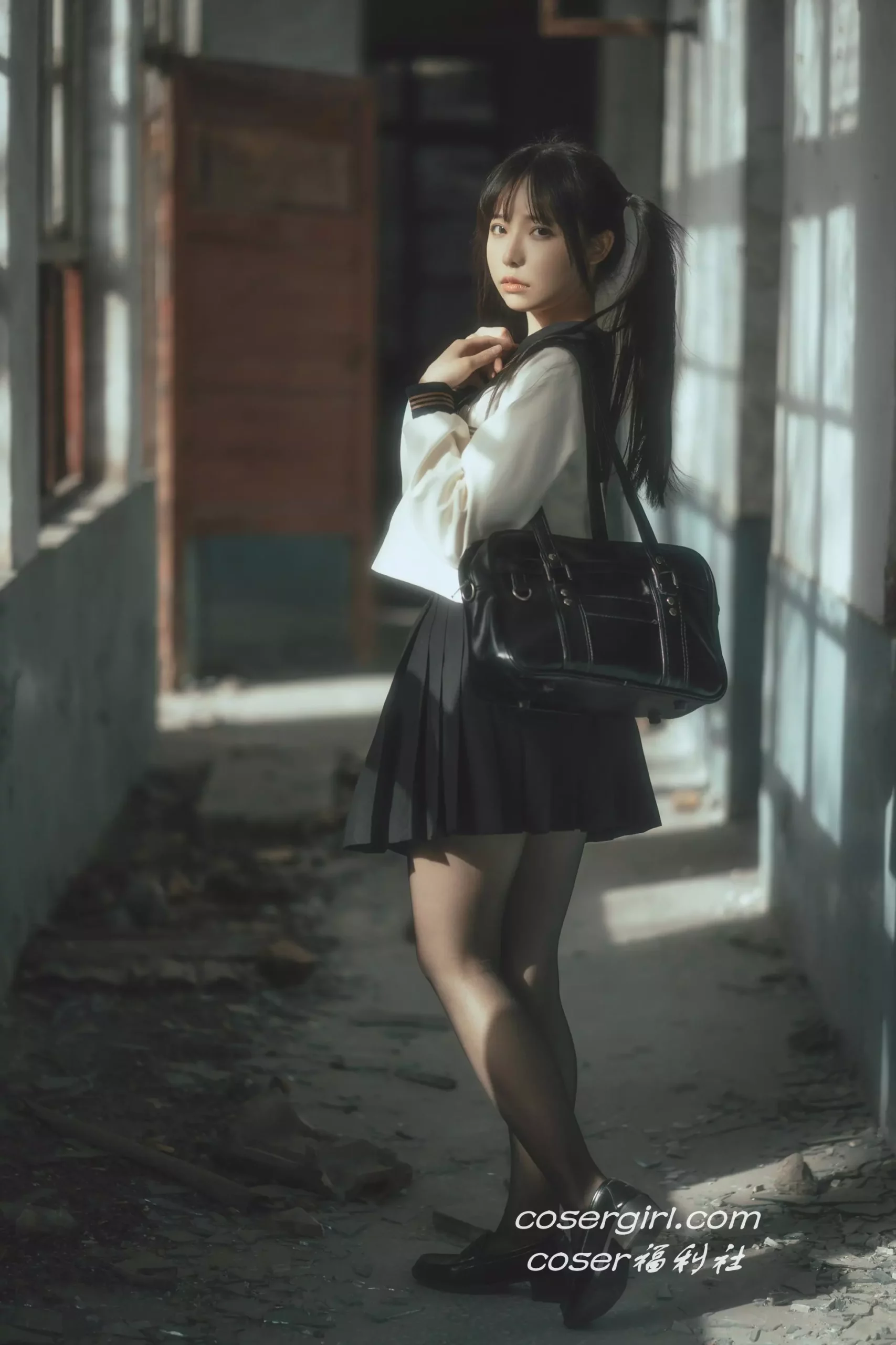 图片[6]-六味帝皇酱 写真合集下载[14套][5.89GB]-cosers写真次元网