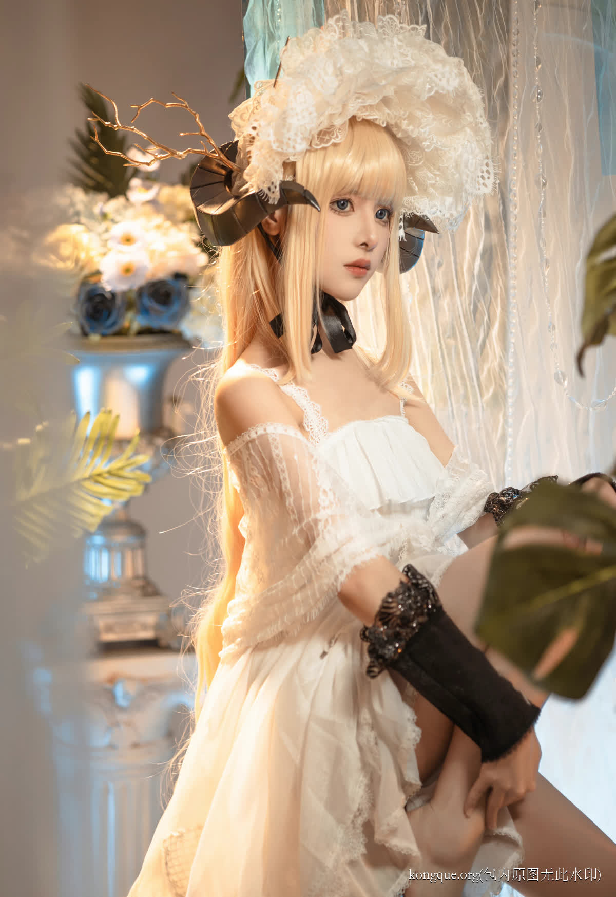 腥味猫罐 – 全套13期[1.6G-2025.10新发]-cosers写真次元网