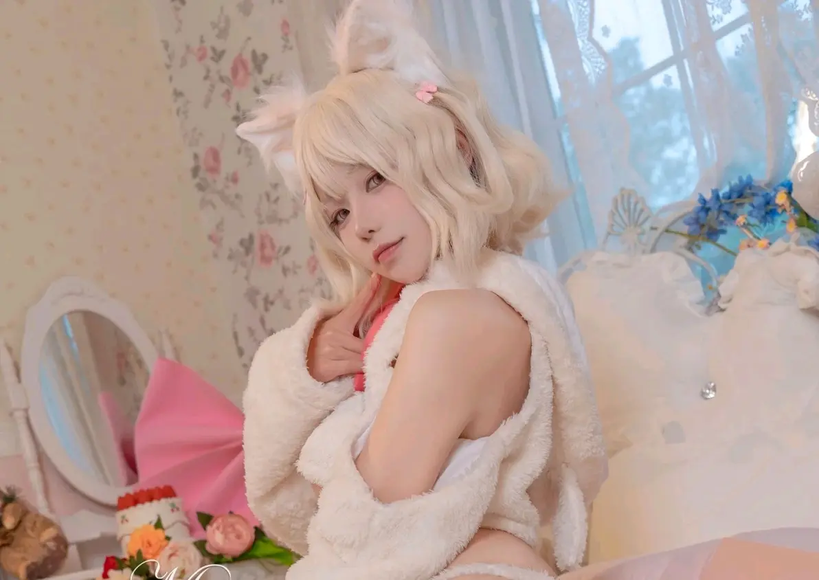 Yiko湿润兔(咬一口兔娘)_写真coser美图作品合集下载|持续更新